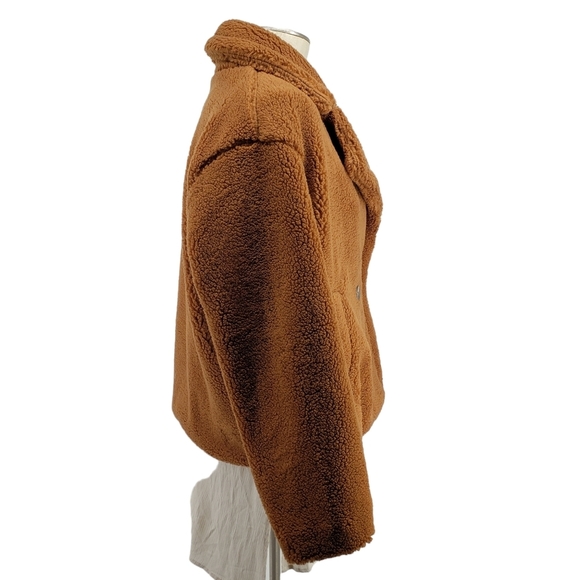 GAP Womens Size Large Camel Plush Sherpa Jacket NWT - Picture 3 of 10